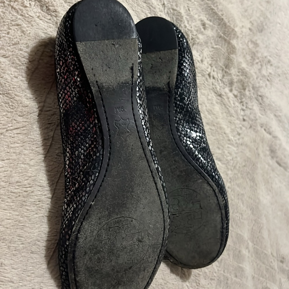 Tory Burch Black Sequin Ballet Flats - Picture 8 of 9